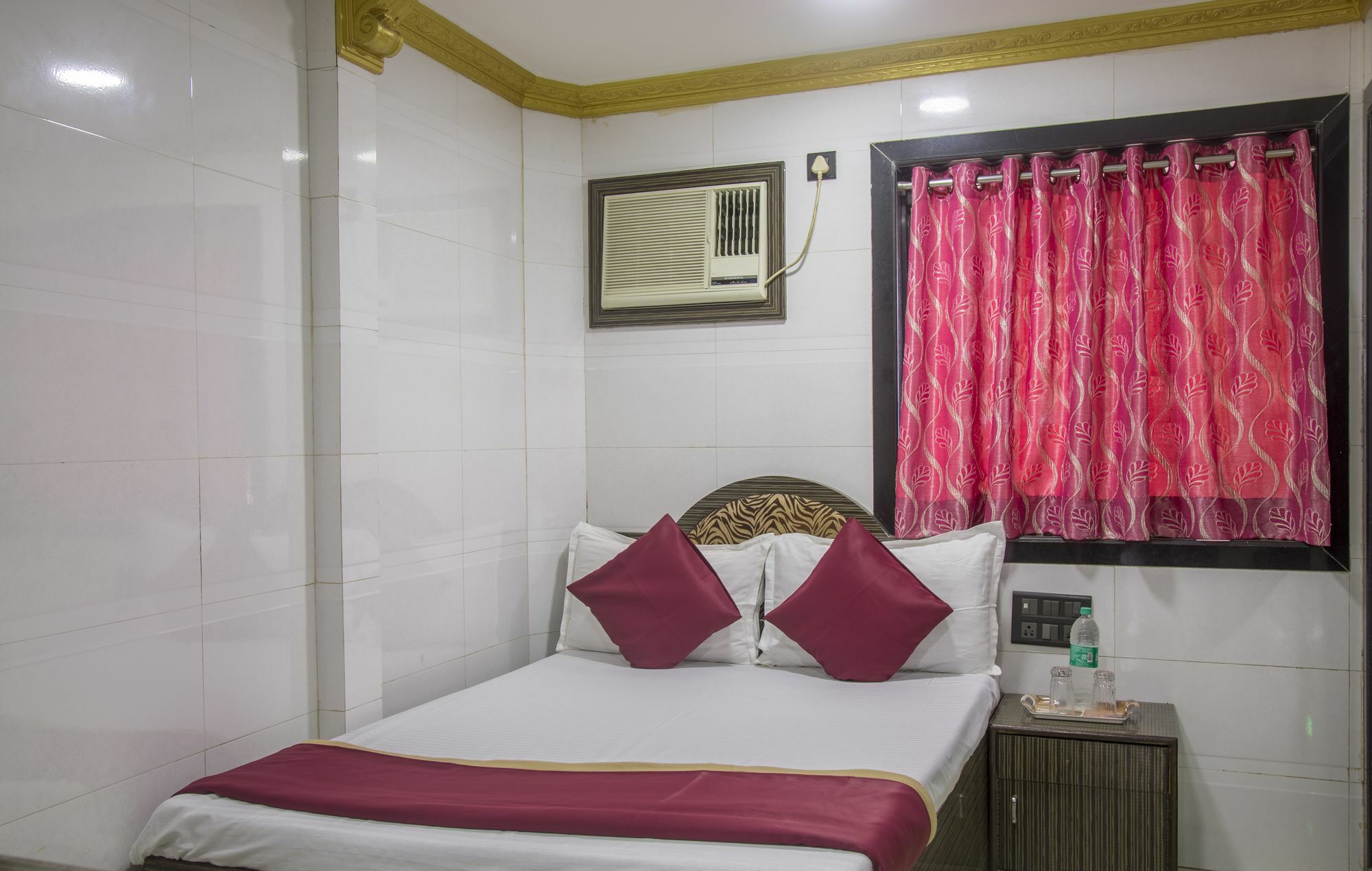 Relax Guest House Bombay Esterno foto